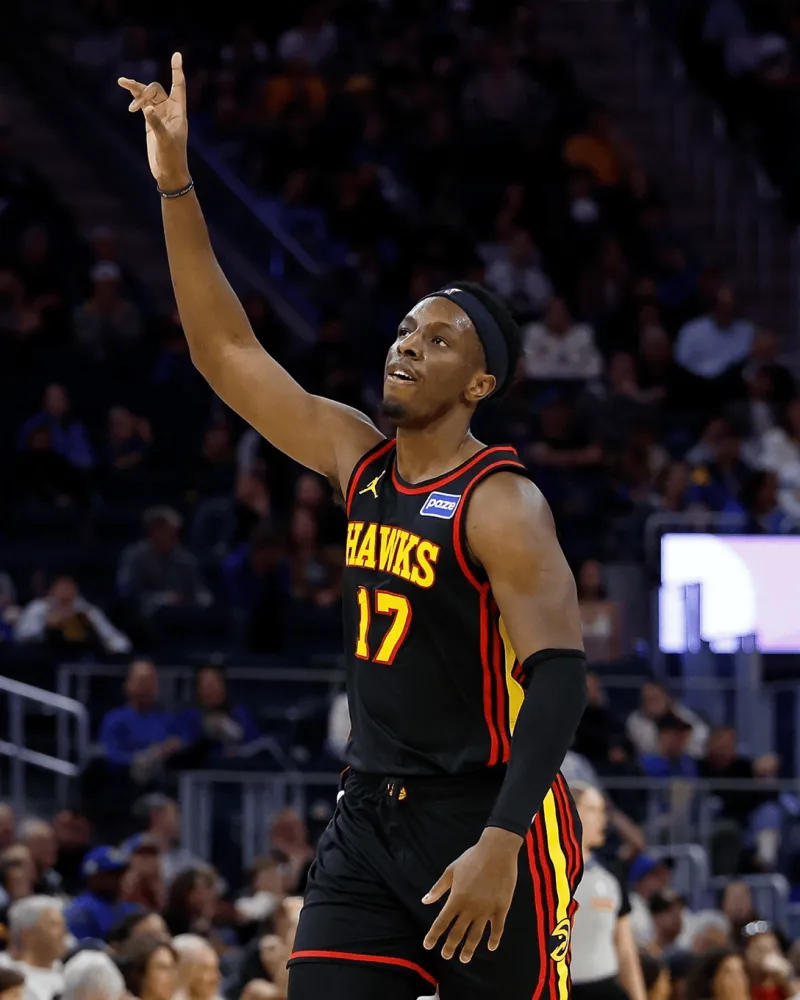 赏金女王试玩-老鹰首发：克雷伊奇、沃克、丹尼尔斯、约翰逊、奥孔古