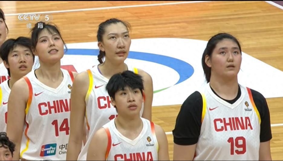 光颜值高有啥用?12分钟没一个助攻+0得分,这还是控卫?快换人吧